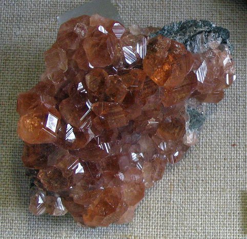 Hessonite