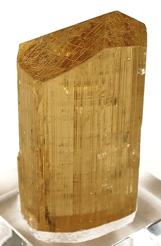 Yellow scapolite